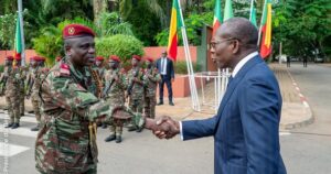 Promotions au sommet de la Défense : récompense et signal d’unité après le coup d’État déjoué