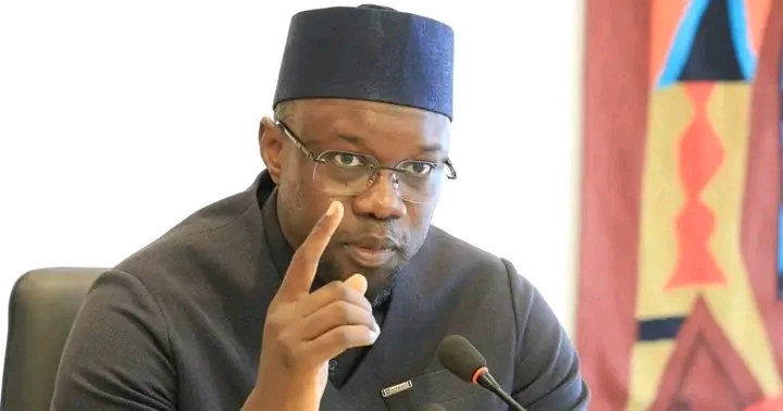 Sénégal : Ousmane Sonko tend la main à Bassirou Diomaye Faye sur fond de cohabitation