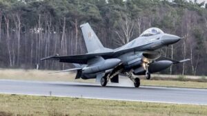 Sécurité au Sahel : L&rsquo;Algérie déploie des chasseurs Su-30 à Niamey en soutien au Niger face aux menaces rebelles